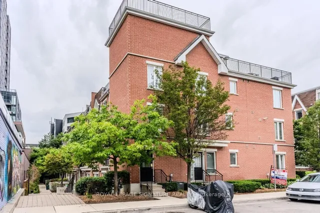 10 Laidlaw St Unit 703