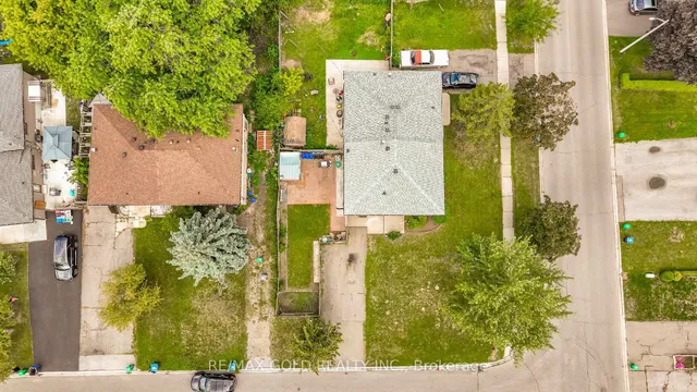 Additional image 45 of 66 Danesbury Cres