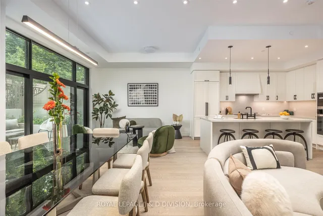 Additional image 8 of 1 Strathgowan Ave Unit TH4