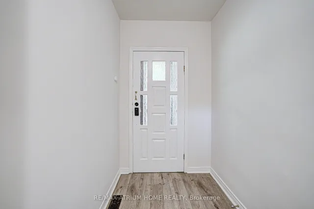 Additional image 2 of 1000 Dundas St