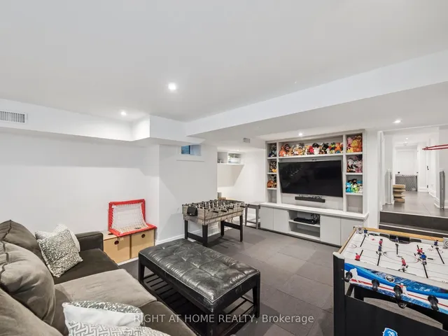 Additional image 22 of 12 Millbank Ave