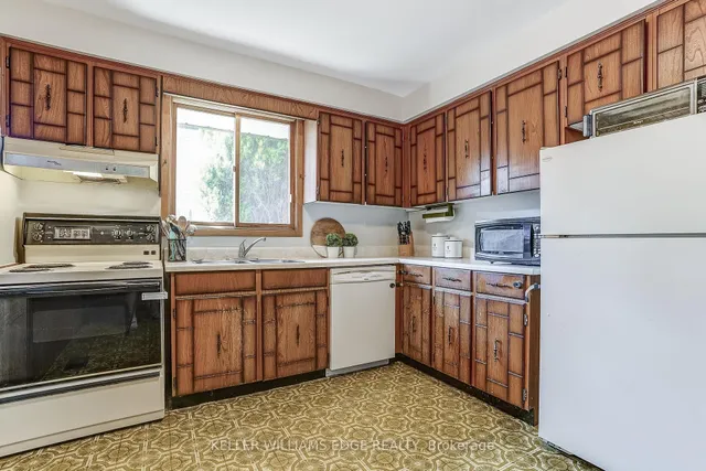 Additional image 13 of 63 1/2 Eastbury Dr