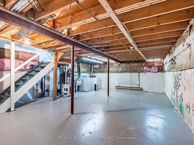 Additional image 39 of 20 Jasmine Sq