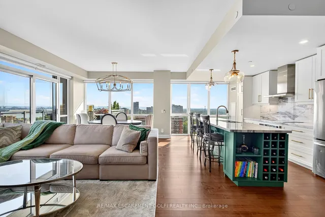 Additional image 19 of 2025 MARIA St Unit 1506