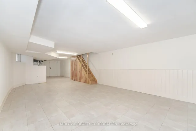 Additional image 30 of 1812 Dufferin St