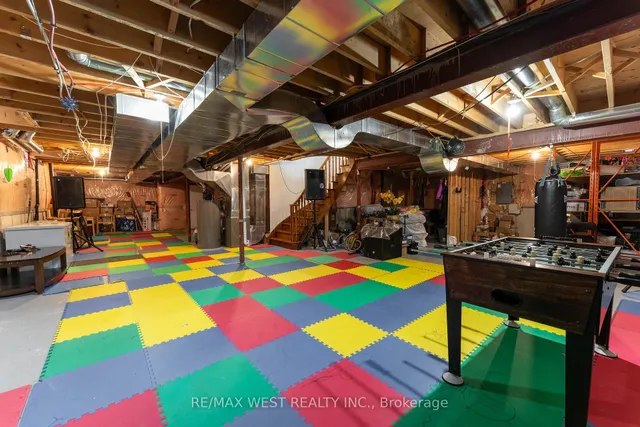 Additional image 39 of 8 Yellow Avens Blvd