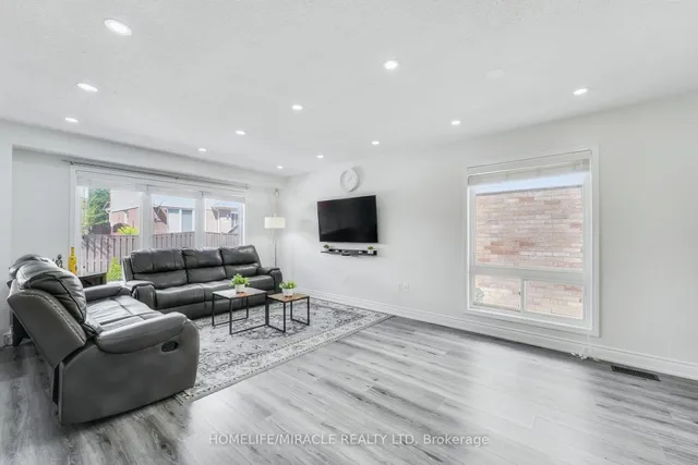 Additional image 11 of 48 Jessop Dr