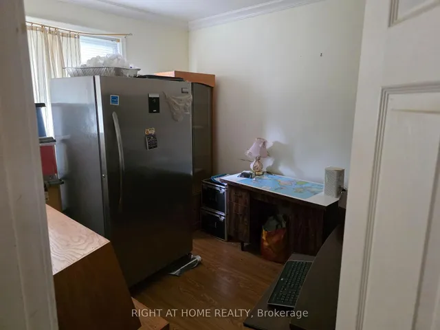 Additional image 13 of 220 Livingston Rd