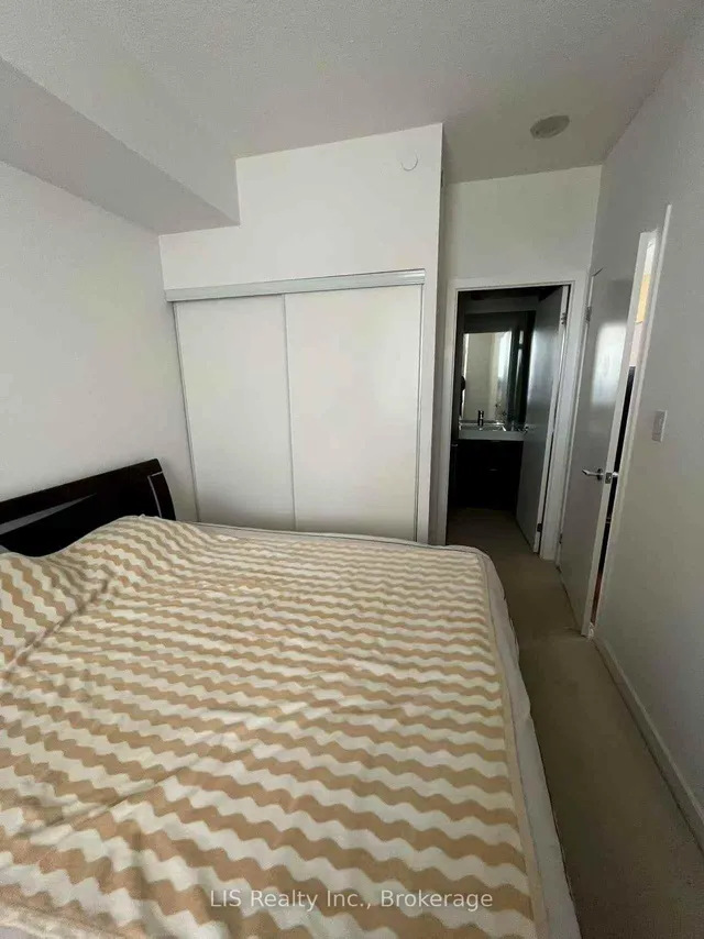 Additional image 11 of 62 Forest Manor Rd Unit 605