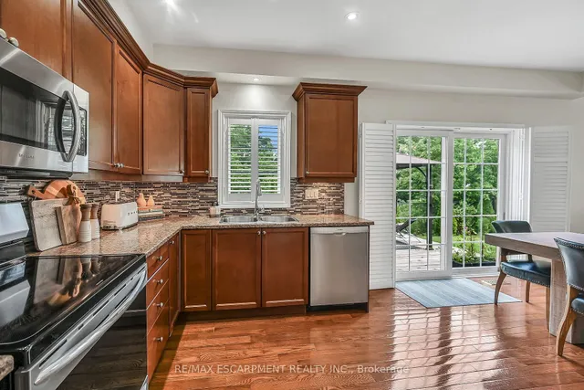 Additional image 17 of 99 Panabaker Dr Unit 8