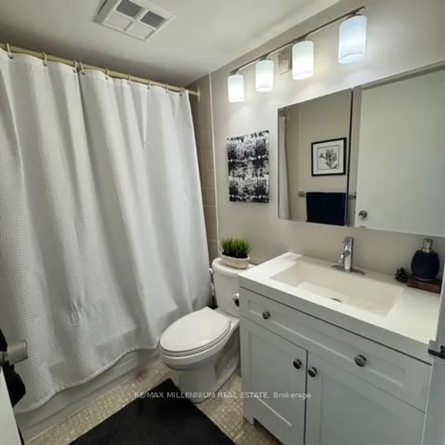 Additional image 10 of 90 Ling Rd Unit #910