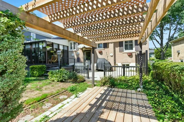 Additional image 40 of 2230 Courtland Dr