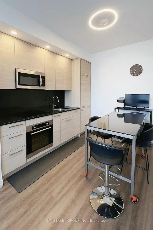 Additional image 2 of 75 Canterbury Pl Unit 1206