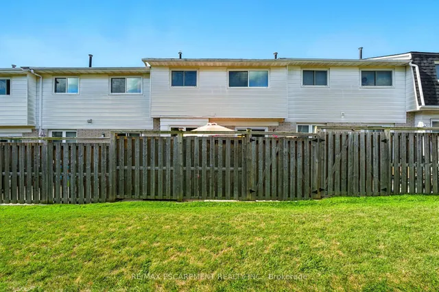 Additional image 45 of 2254 Upper Middle Rd Unit 3