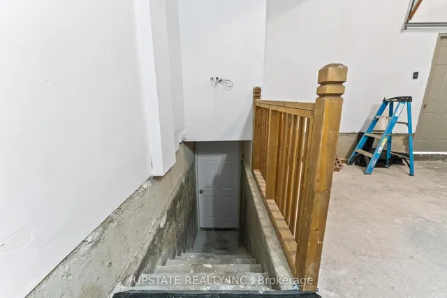 Additional image 35 of 31 Danum Rd