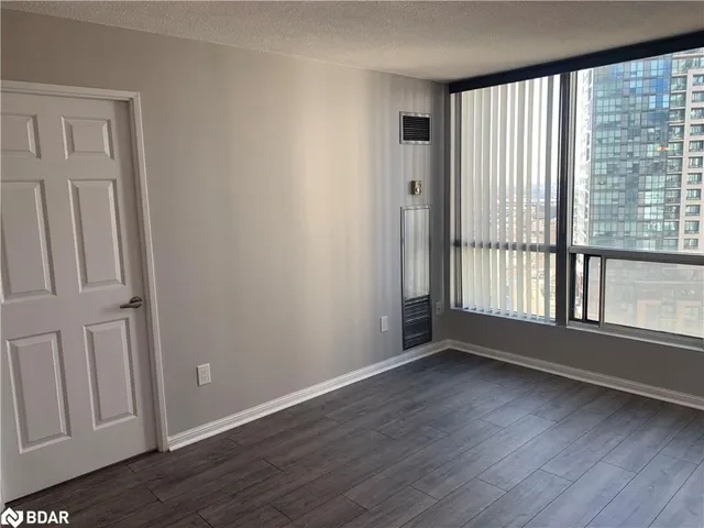 Additional image 8 of 101 Subway Cres Unit 1414