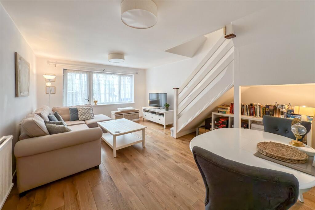 Additional image 4 of Aldbury Close, St. Albans, Hertfordshire, AL4