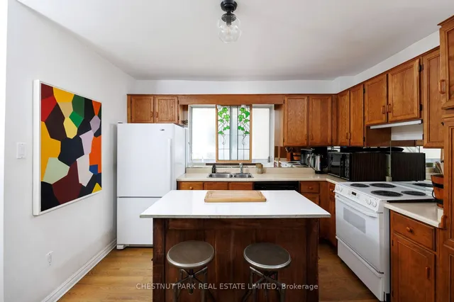 Additional image 9 of 83 Merrill Ave