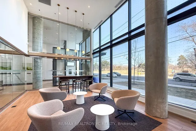 Additional image 38 of 3100 Keele St Unit 803