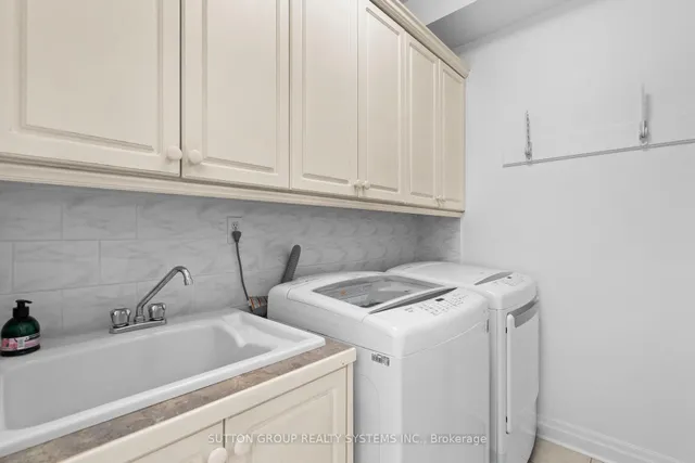 Additional image 41 of 45 Algarve Cres