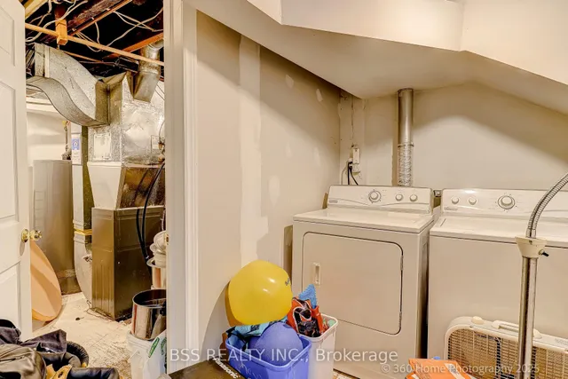 Additional image 19 of 96 Laurel Ave