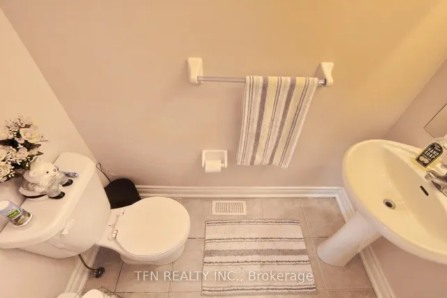 Additional image 26 of 1 Beacon Hill Dr