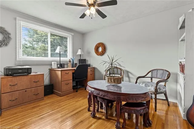 Additional image 19 of 992 Garth St