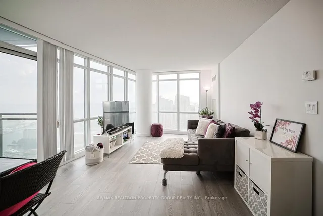 Additional image 13 of 11 Brunel Crt Unit 4515