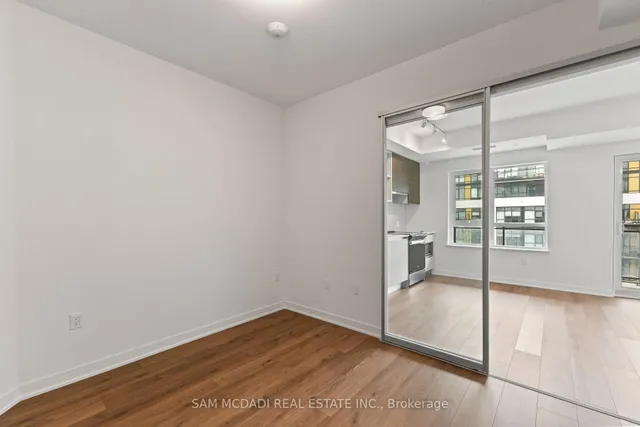 Additional image 13 of 395 Dundas St Unit 819