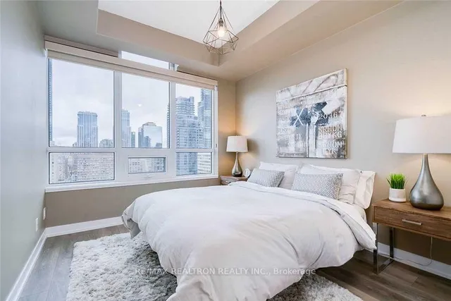 Additional image 21 of 365 Church St Unit 2211