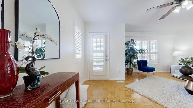 Additional image 12 of 32 Flatfield Terr