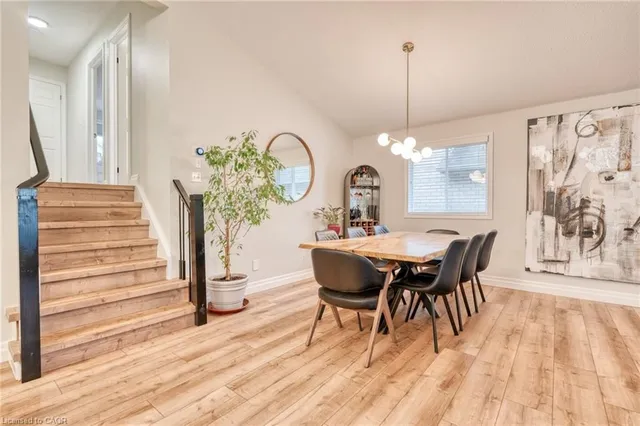 Additional image 10 of 31 Bolzano Crt