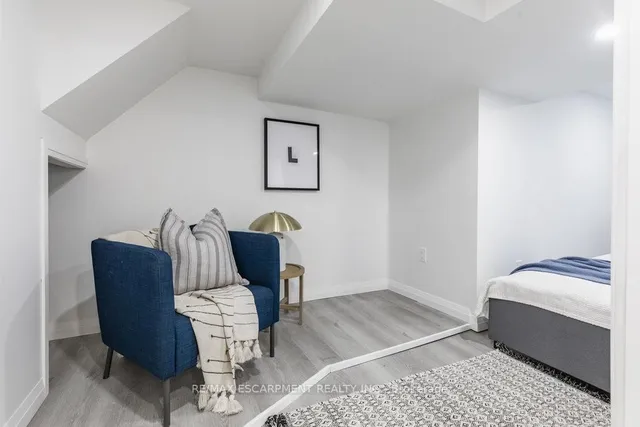 Additional image 39 of 132 London St