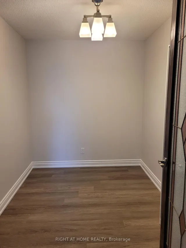 Additional image 11 of 10 NORTHTOWN Way Unit 2112