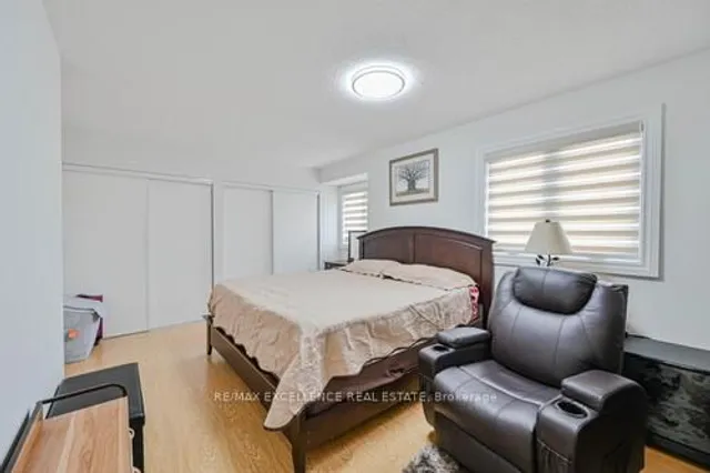 Additional image 23 of 80 Wickstead Crt