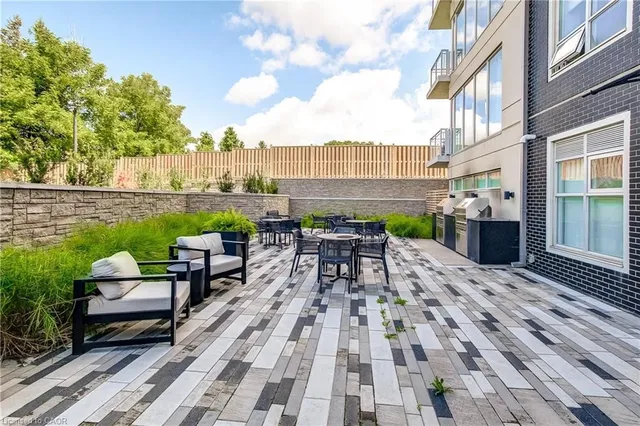 Additional image 37 of 16 Markle Cres Unit 311