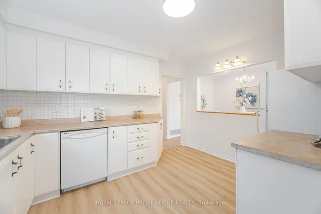 Additional image 28 of 16 Reiber Cres