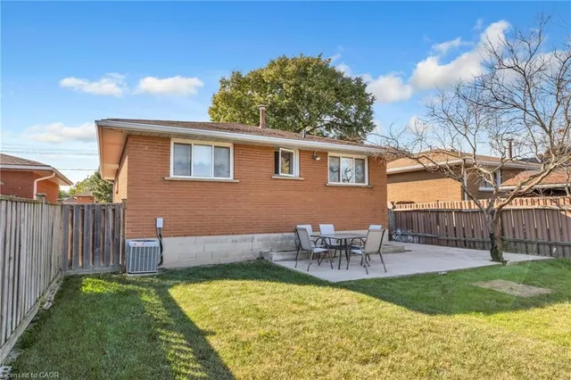 Additional image 28 of 51 Bonaventure Dr