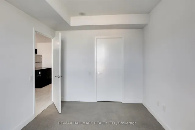 Additional image 12 of 19 Singer Crt Unit PH16