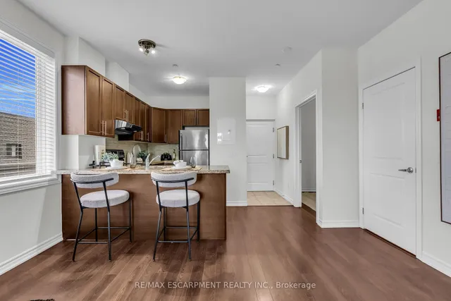 Additional image 26 of 95 WILSON St Unit 314