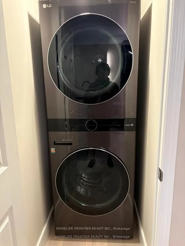 Additional image 7 of 388 Bloor St Unit 1107