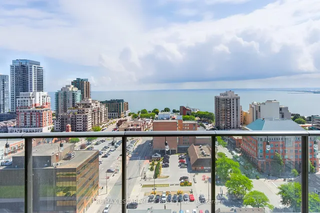 Additional image 9 of 2007 James St Unit 1604