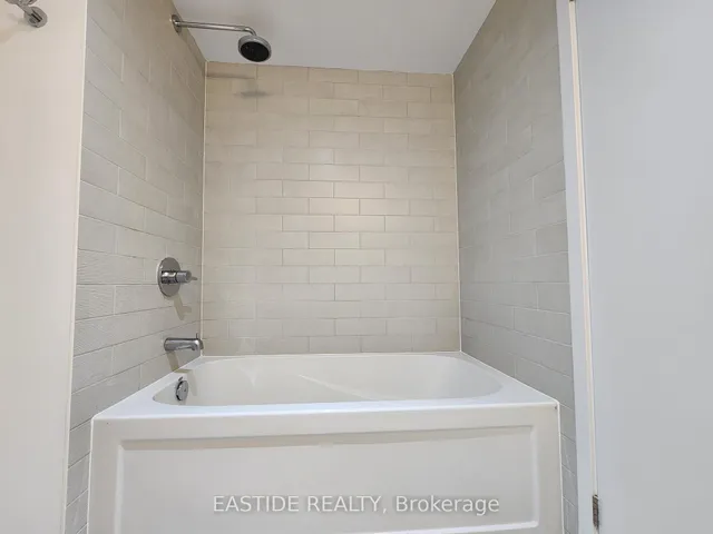 Additional image 16 of 6 Sonic Way Unit 2704
