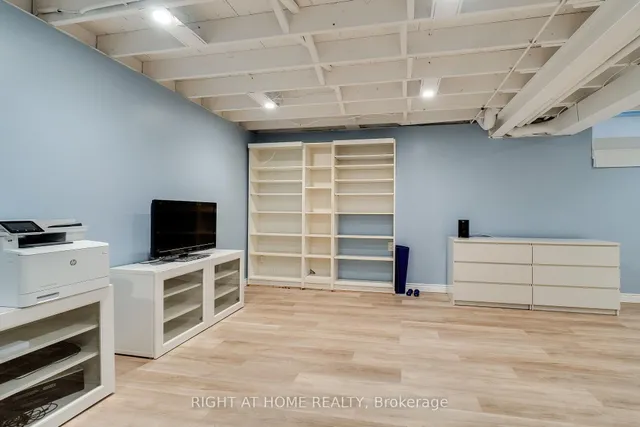 Additional image 8 of 1205 Lamb's Crt Unit 7