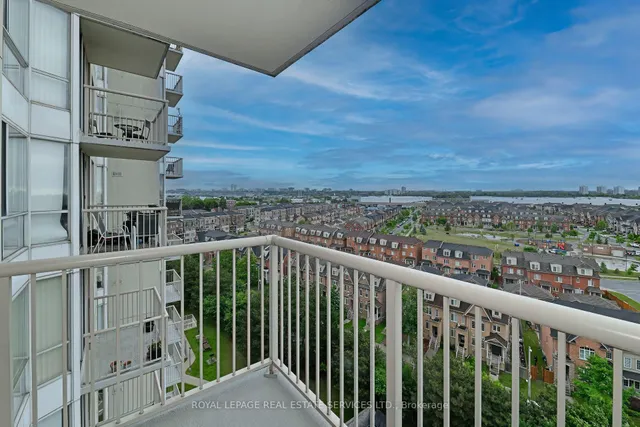Additional image 16 of 3077 Weston Rd Unit 1411