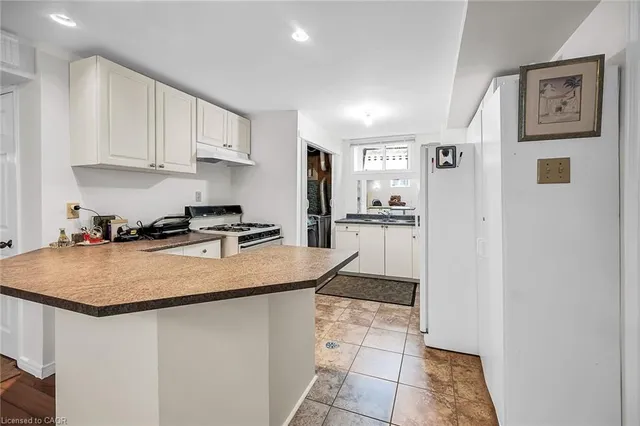 Additional image 38 of 140 Solomon Cres