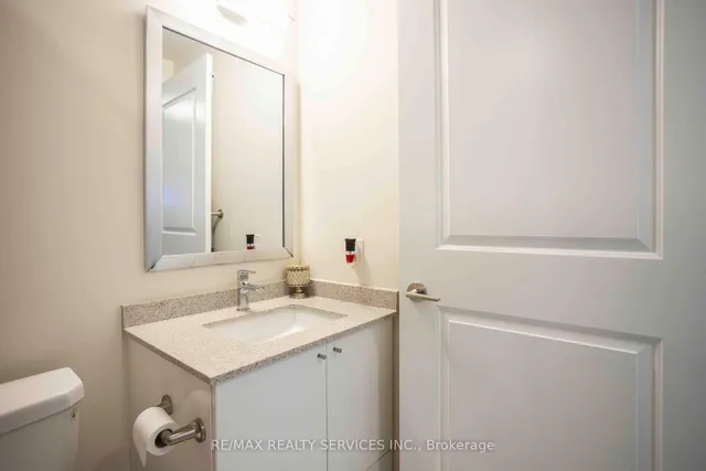 Additional image 27 of 35 Watergarden Dr Unit 918