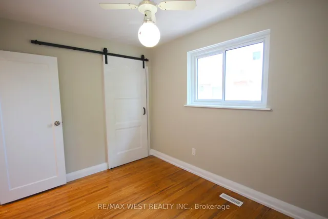 Additional image 24 of 7139 Darcel Ave