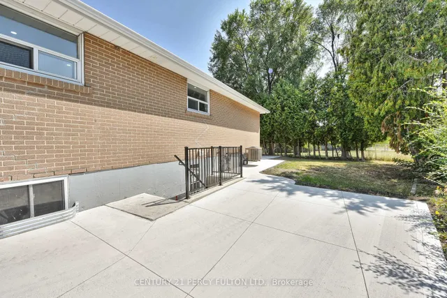 Additional image 5 of 32 Drum Oak Cres