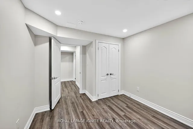 Additional image 44 of 24 Micarta Ave